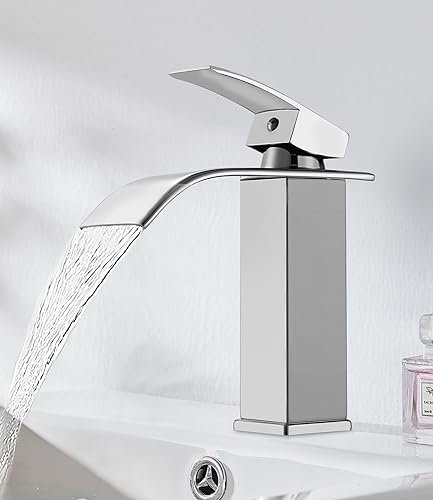 FAOKZE Rubinetti per Cascata bagno, rubinetteria lavabo con un design moderno,regolazione per l'acqua calda e fredda,un miscelatore monocomando con valvola in ceramica di alta qualità,Cromato.