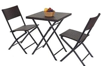 BAKAJI Set Tavolo Tavolino Pieghevole 62 x 62 cm + 2 Sedie Pieghevoli Arredo Esterno Giardino Terrazzo Struttura in Acciaio Inox e Sedute in Polyrattan (Grigio)